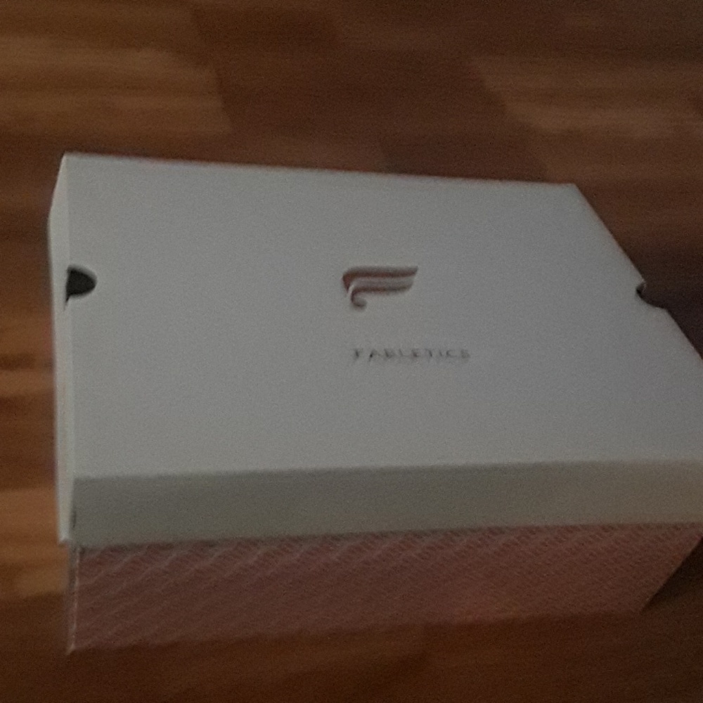 Fabletics - Picture 4 of 4